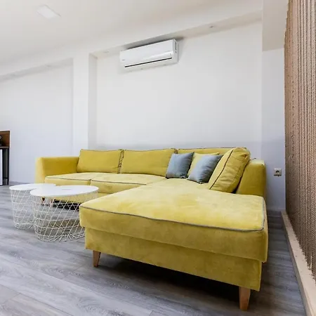 Saffron Apartment Plovdiv